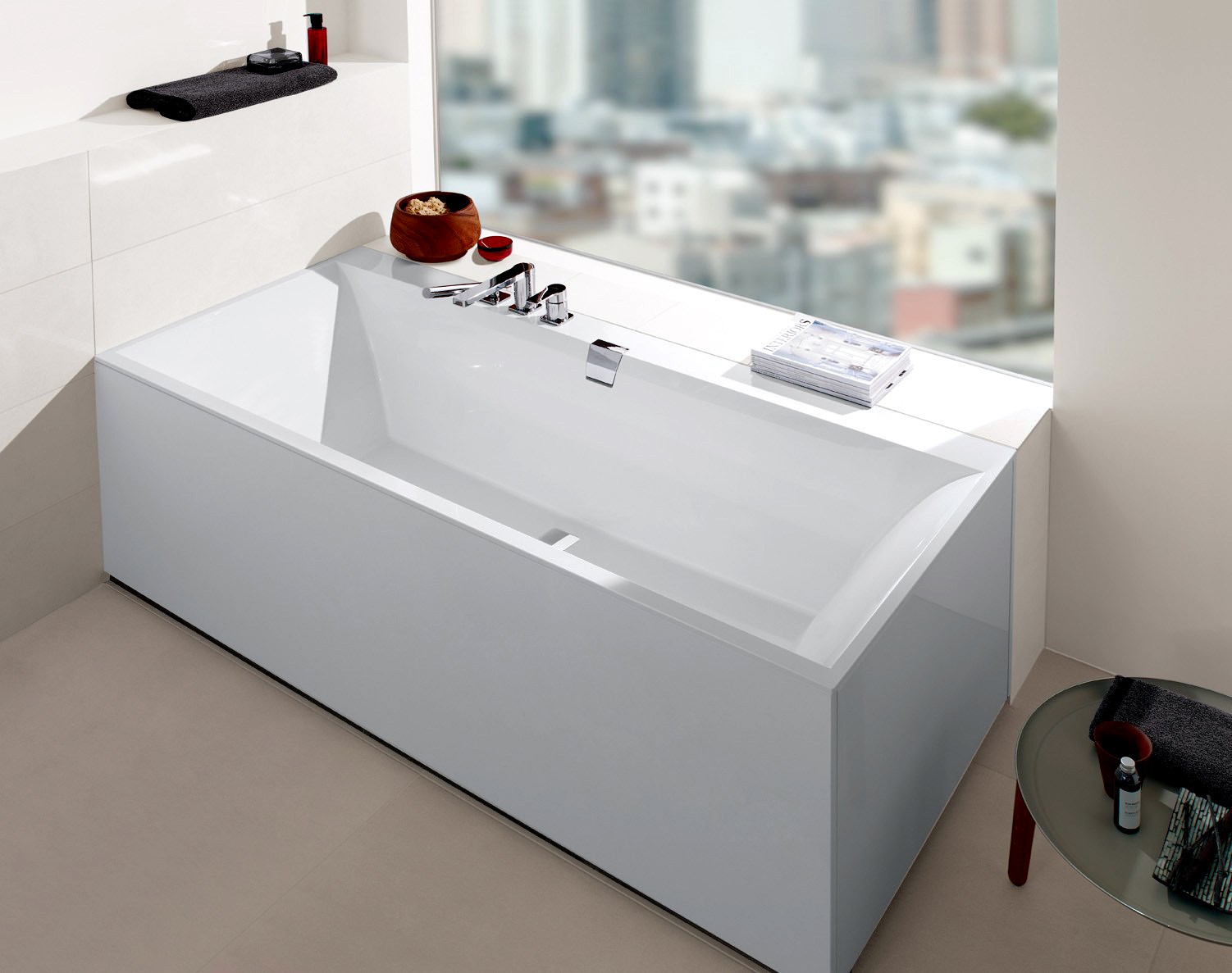 Квариловая ванна Villeroy&Boch Squaro Edge 12 180x80